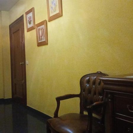 Centro Plaza Guzman Apartment Леон Екстериор снимка